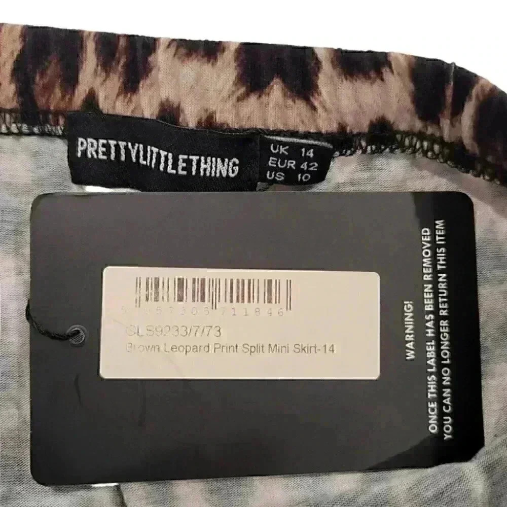 PrettyLittleThing Brown Leopard Print Split Mini Skirt for Sexy Looking Girls - Picture 4 of 9